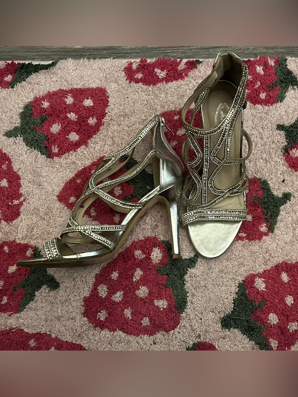 Women's Metallic Strappy High Heel Sandals - silver (in storage)